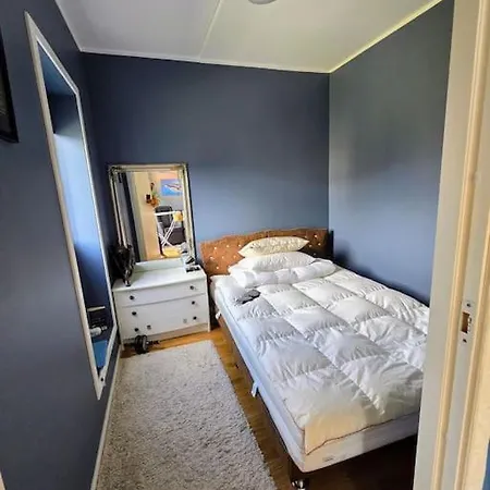 Modern And Sentral Penthouse トロムソ